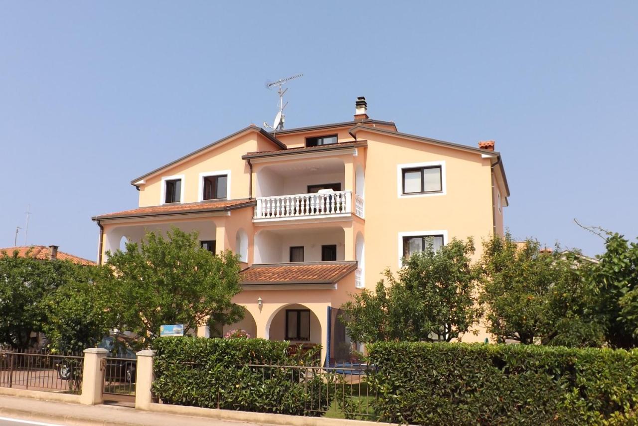 Apartmani Bubnic Umag Exterior foto