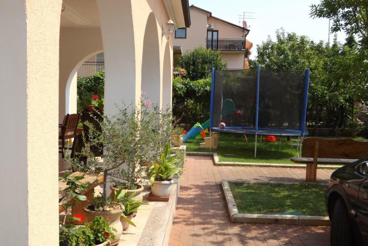 Apartmani Bubnic Umag Exterior foto