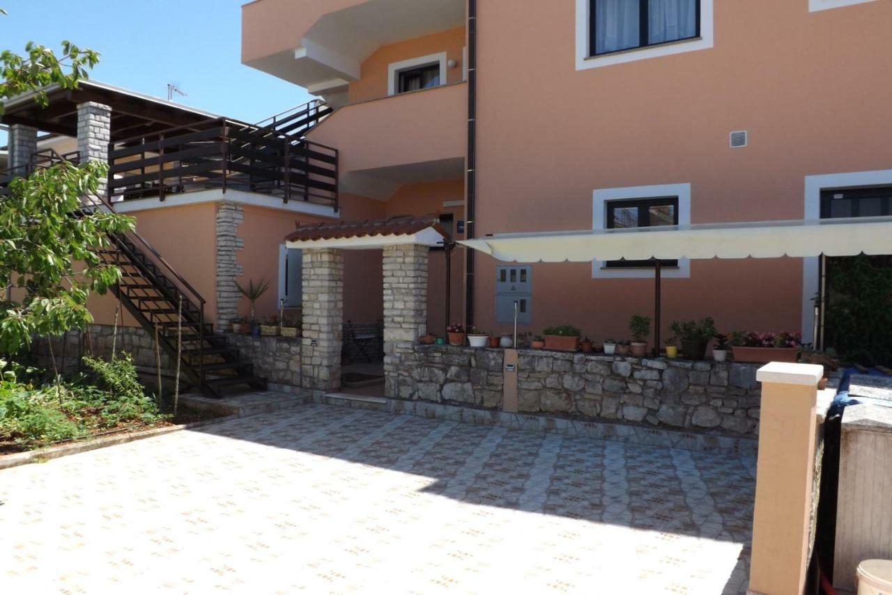 Apartmani Bubnic Umag Exterior foto